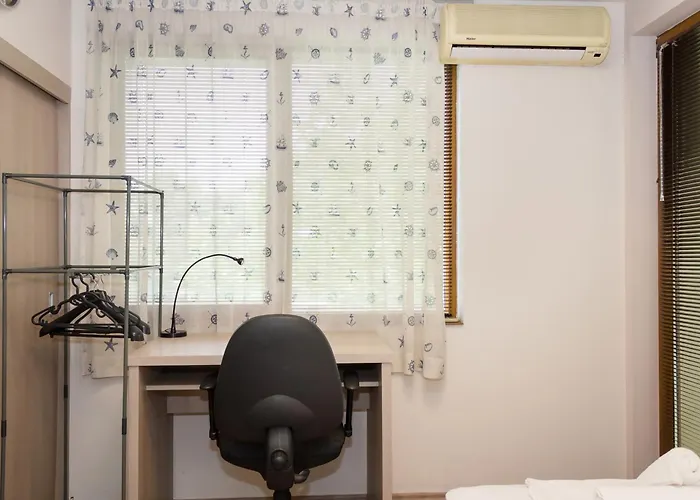 Modern Comfort In With Workspace By Flat Mаnаger 아파트 *