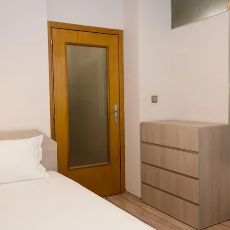 公寓 Modern Comfort In With Workspace By Flat Mаnаger 瓦爾納